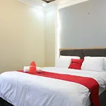Reddoorz Premium @ Nguyen Oanh Street