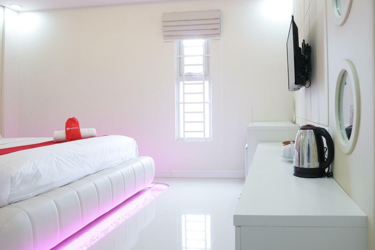 Reddoorz Premium @ Nguyen Oanh Street 2* Hô Chi Minh-Ville