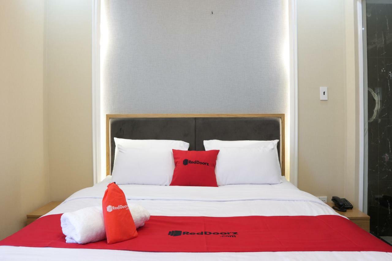 Hotel Reddoorz Premium @ Nguyen Oanh Street Hô Chi Minh-Ville
