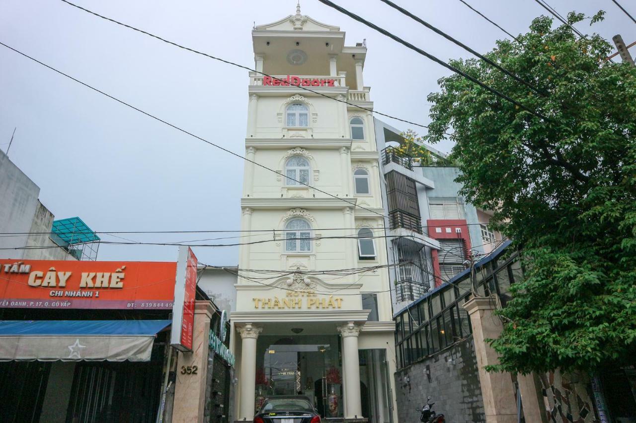 Hotel Reddoorz Premium @ Nguyen Oanh Street